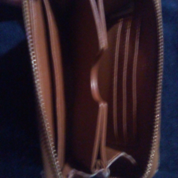 Michael Kors Coin Purse - Picture 2 of 4